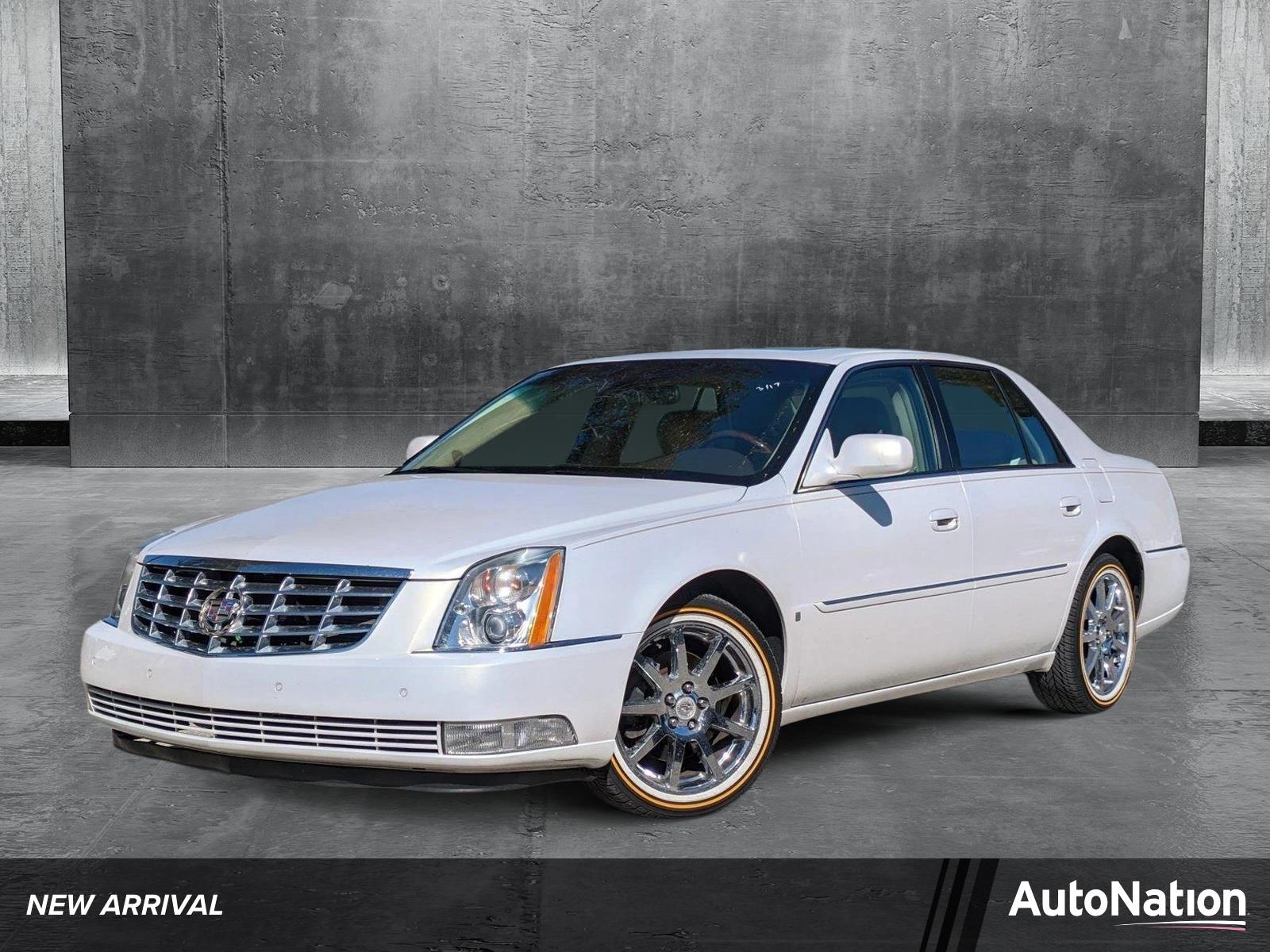 2007 Cadillac DTS Vehicle Photo in GREENACRES, FL 33463-3207