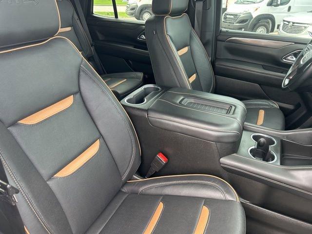 2023 GMC Yukon Vehicle Photo in MEDINA, OH 44256-9631
