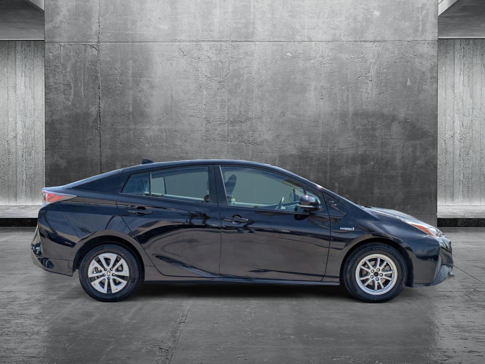2016 Toyota Prius Vehicle Photo in Tustin, CA 92782