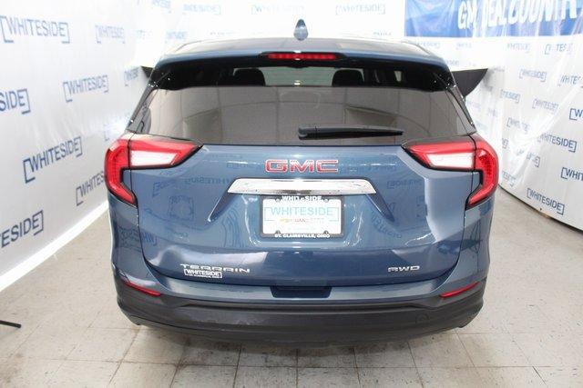 2024 GMC Terrain Vehicle Photo in SAINT CLAIRSVILLE, OH 43950-8512