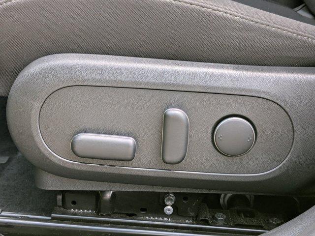 2024 Hyundai Kona Vehicle Photo in BRUNSWICK, GA 31525-1881
