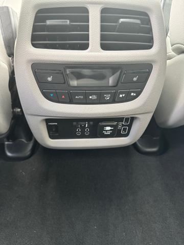 2020 Honda Pilot Vehicle Photo in Peoria, IL 61615