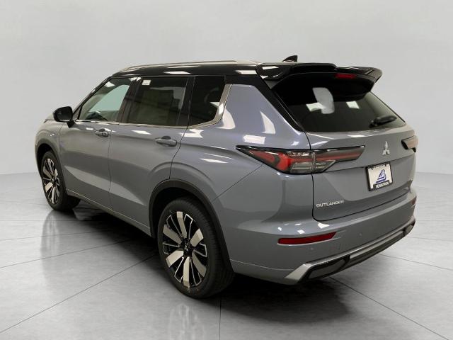 2025 Mitsubishi Outlander Vehicle Photo in Appleton, WI 54913