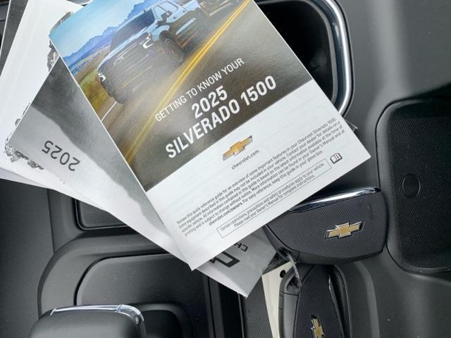 2025 Chevrolet Silverado 1500 Vehicle Photo in POST FALLS, ID 83854-5365