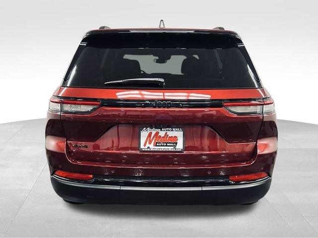 2023 Jeep Grand Cherokee Vehicle Photo in MEDINA, OH 44256-9631