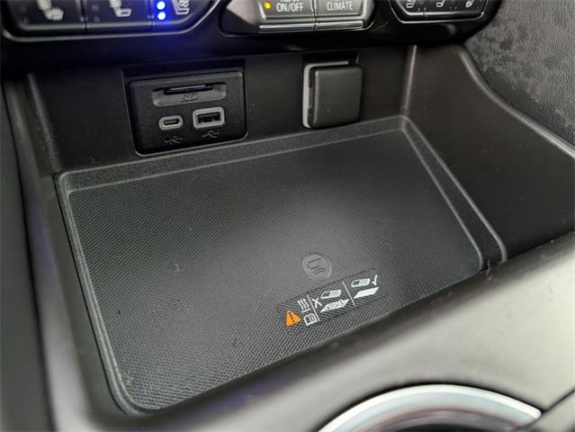 2021 Chevrolet Tahoe Vehicle Photo in ENGLEWOOD, CO 80113-6708