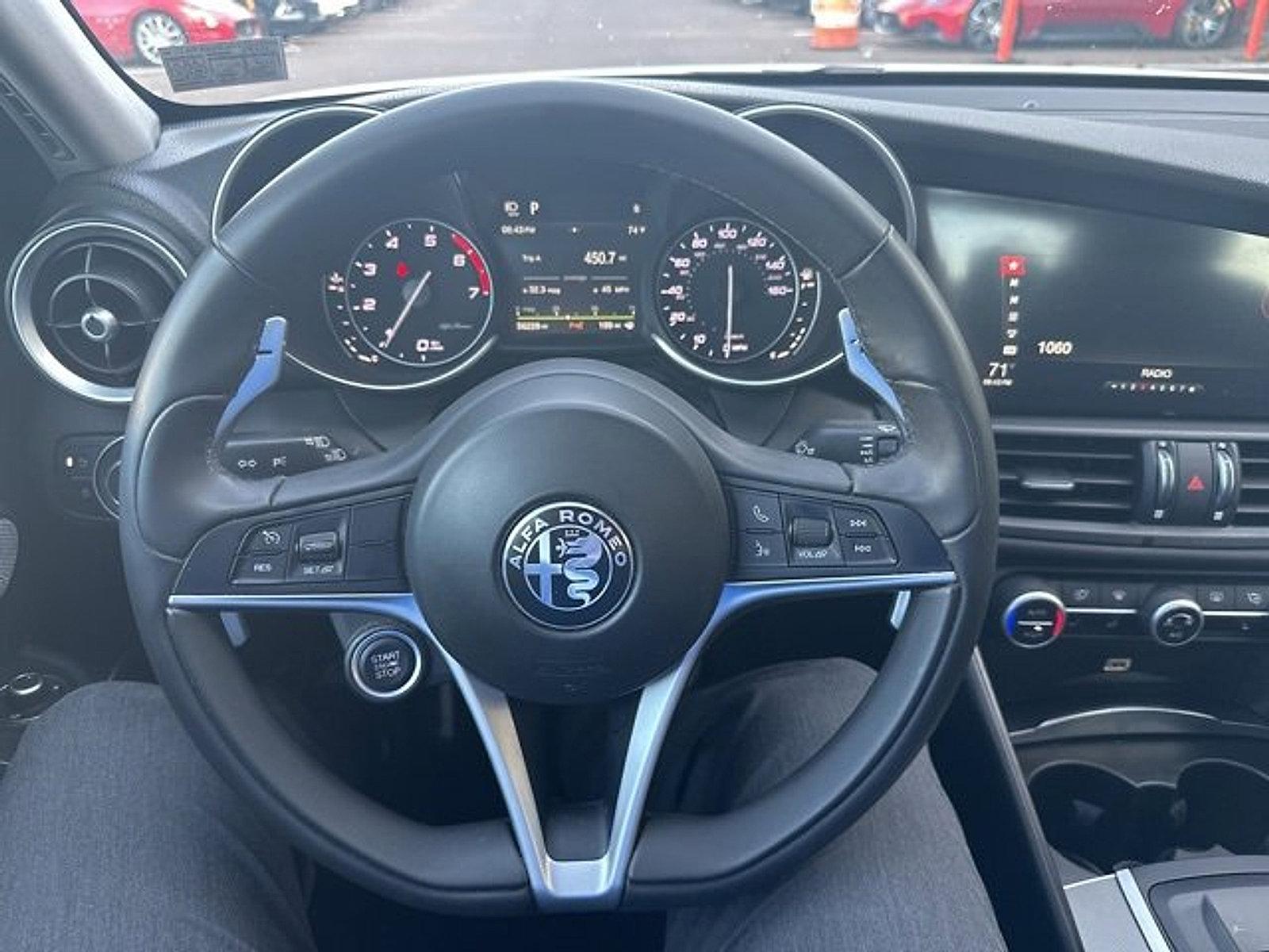 2019 Alfa Romeo Giulia Vehicle Photo in Willow Grove, PA 19090