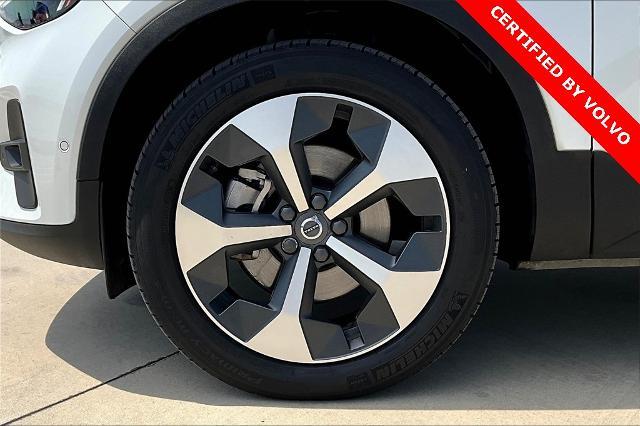 2023 Volvo XC40 Vehicle Photo in Grapevine, TX 76051