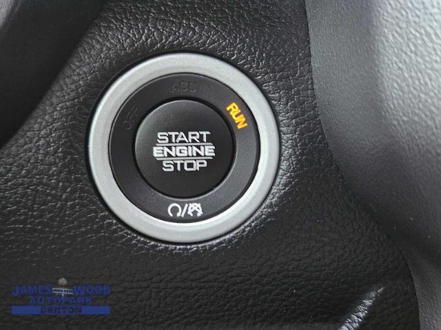 2021 Ram 1500 Vehicle Photo in DENTON, TX 76210-9321