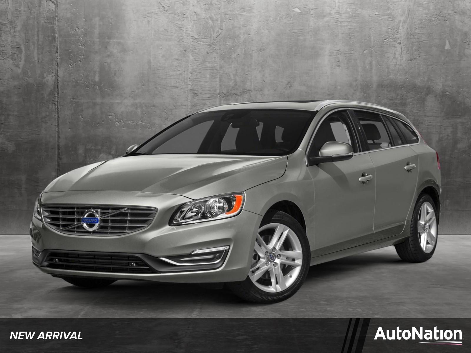 2015 Volvo V60 Vehicle Photo in Miami, FL 33135