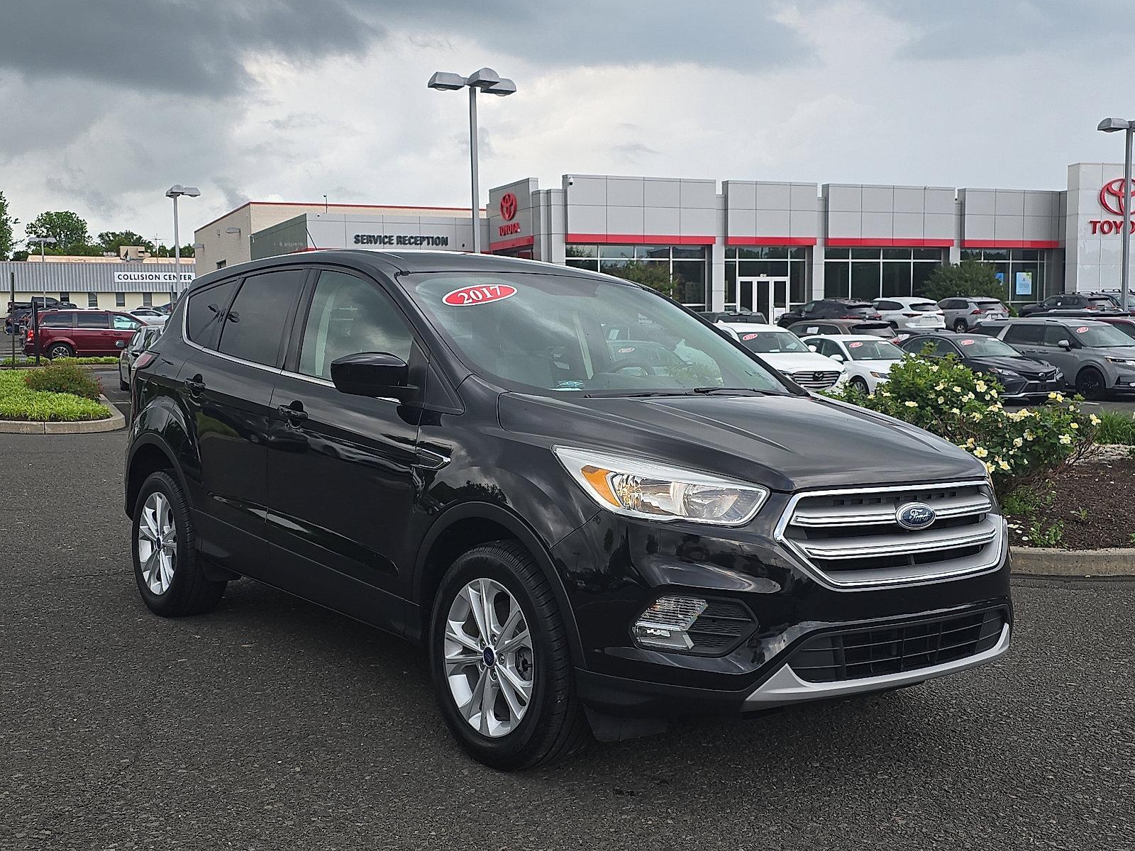2017 Ford Escape Vehicle Photo in Trevose, PA 19053