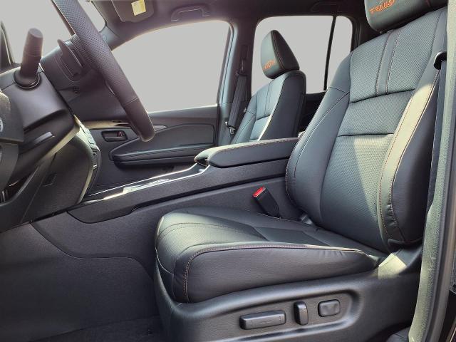 2025 Honda Ridgeline Vehicle Photo in Oshkosh, WI 54904
