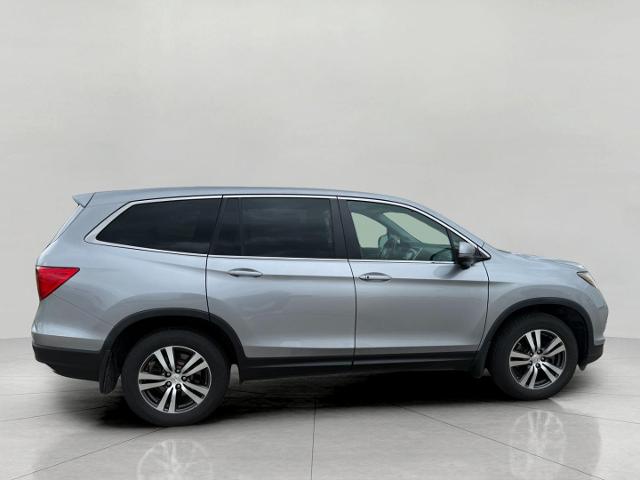 2018 Honda Pilot Vehicle Photo in Oshkosh, WI 54904
