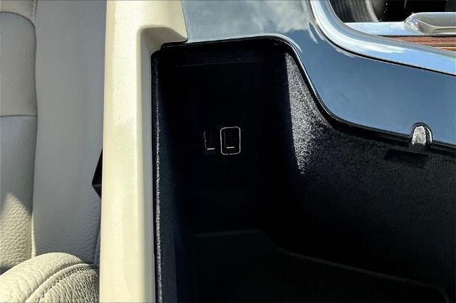 2021 Volvo XC60 Vehicle Photo in Houston, TX 77007
