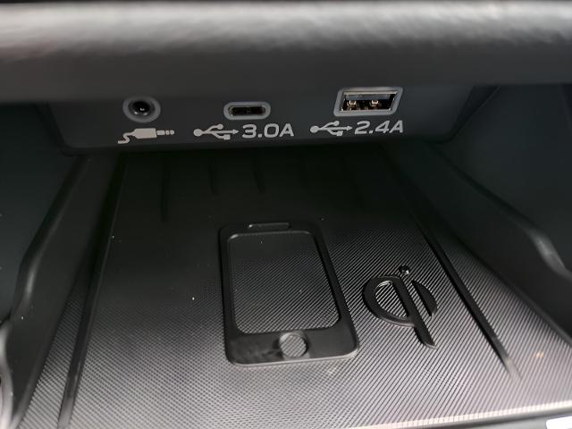 2025 Subaru Outback Vehicle Photo in Green Bay, WI 54304