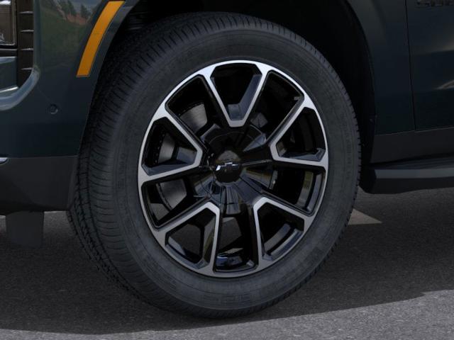2025 Chevrolet Suburban Vehicle Photo in TOPEKA, KS 66609-0000