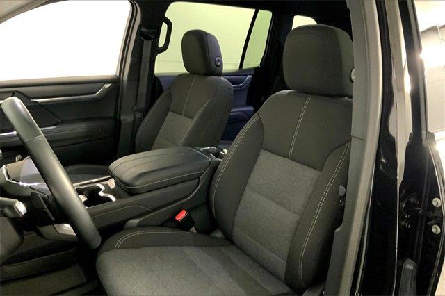 2025 GMC Acadia Vehicle Photo in KANSAS CITY, MO 64114-4545