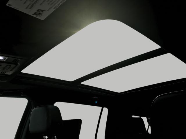 2024 GMC Yukon XL Vehicle Photo in GREEN BAY, WI 54303-3330