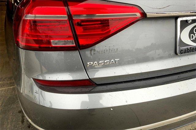 2016 Volkswagen Passat Vehicle Photo in TOPEKA, KS 66609-0000