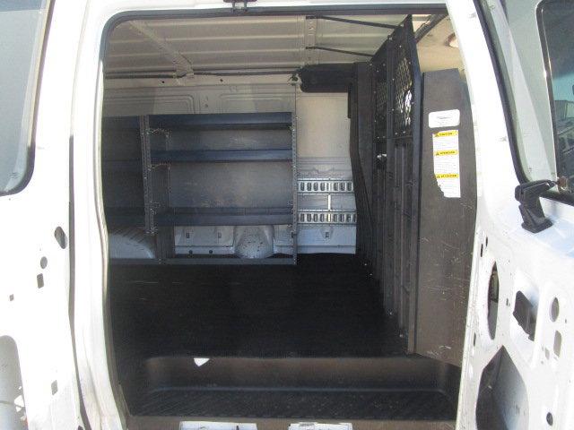 2008 Ford Econoline Cargo Van Vehicle Photo in Cedar Rapids, IA 52402