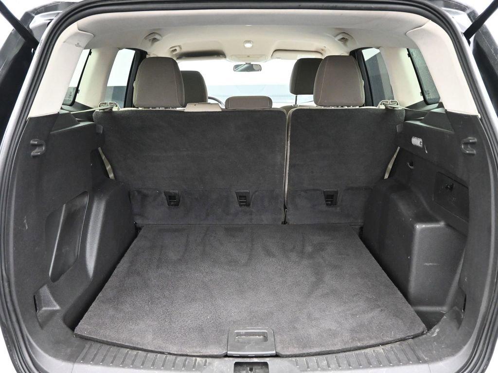 2013 Ford Escape Vehicle Photo in Cedar Rapids, IA 52402