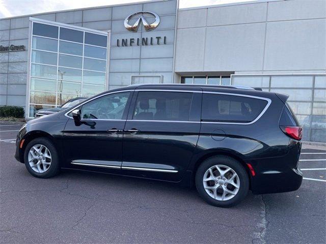 2019 Chrysler Pacifica Vehicle Photo in Willow Grove, PA 19090