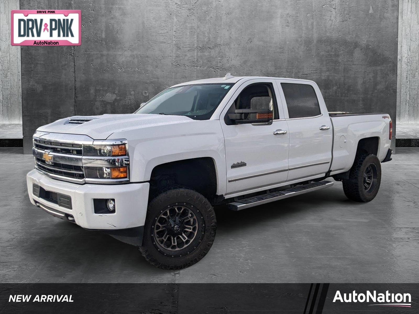 2019 Chevrolet Silverado 2500HD Vehicle Photo in PEMBROKE PINES, FL 33024-6534