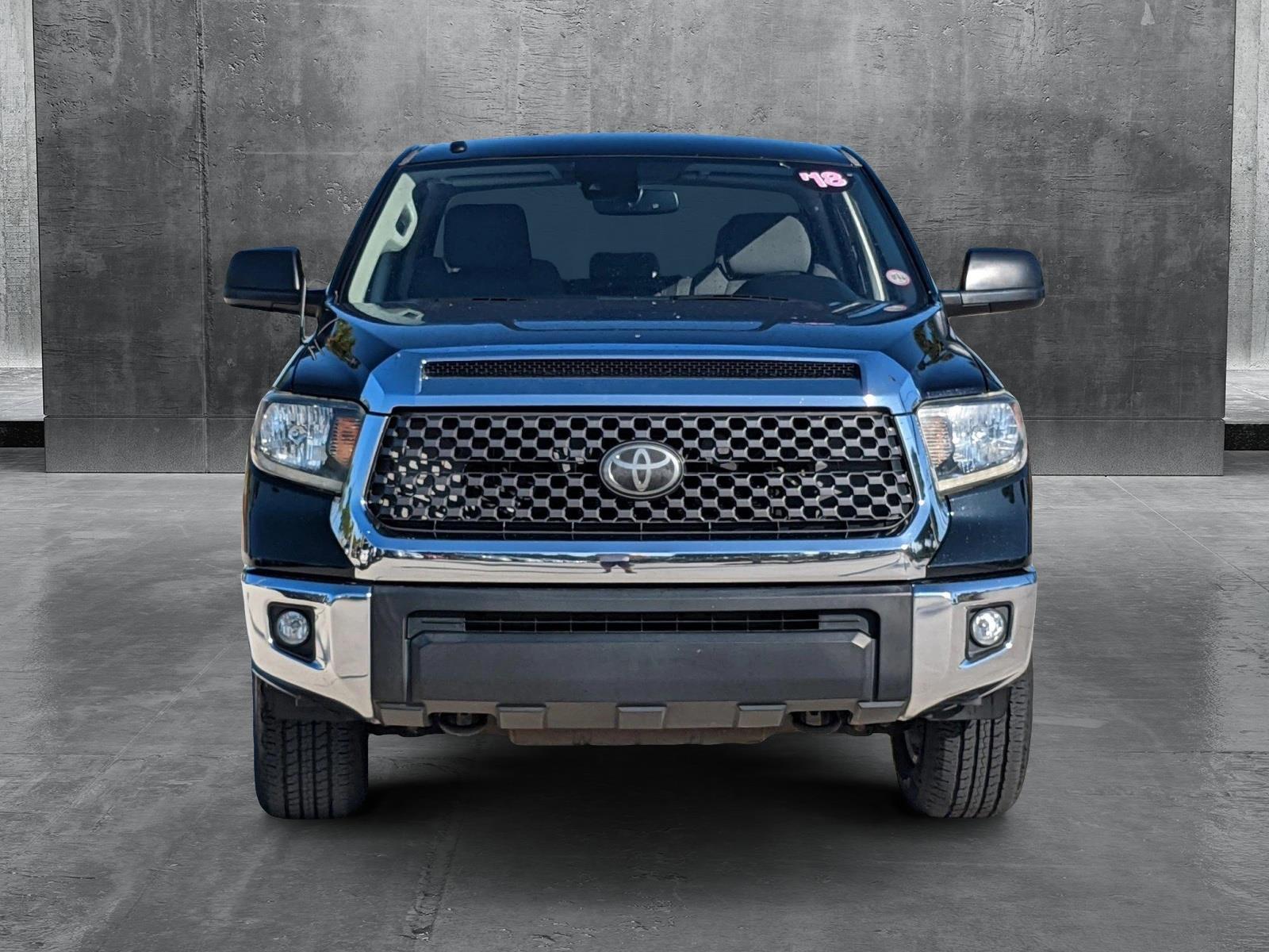 2018 Toyota Tundra 4WD Vehicle Photo in Davie, FL 33331