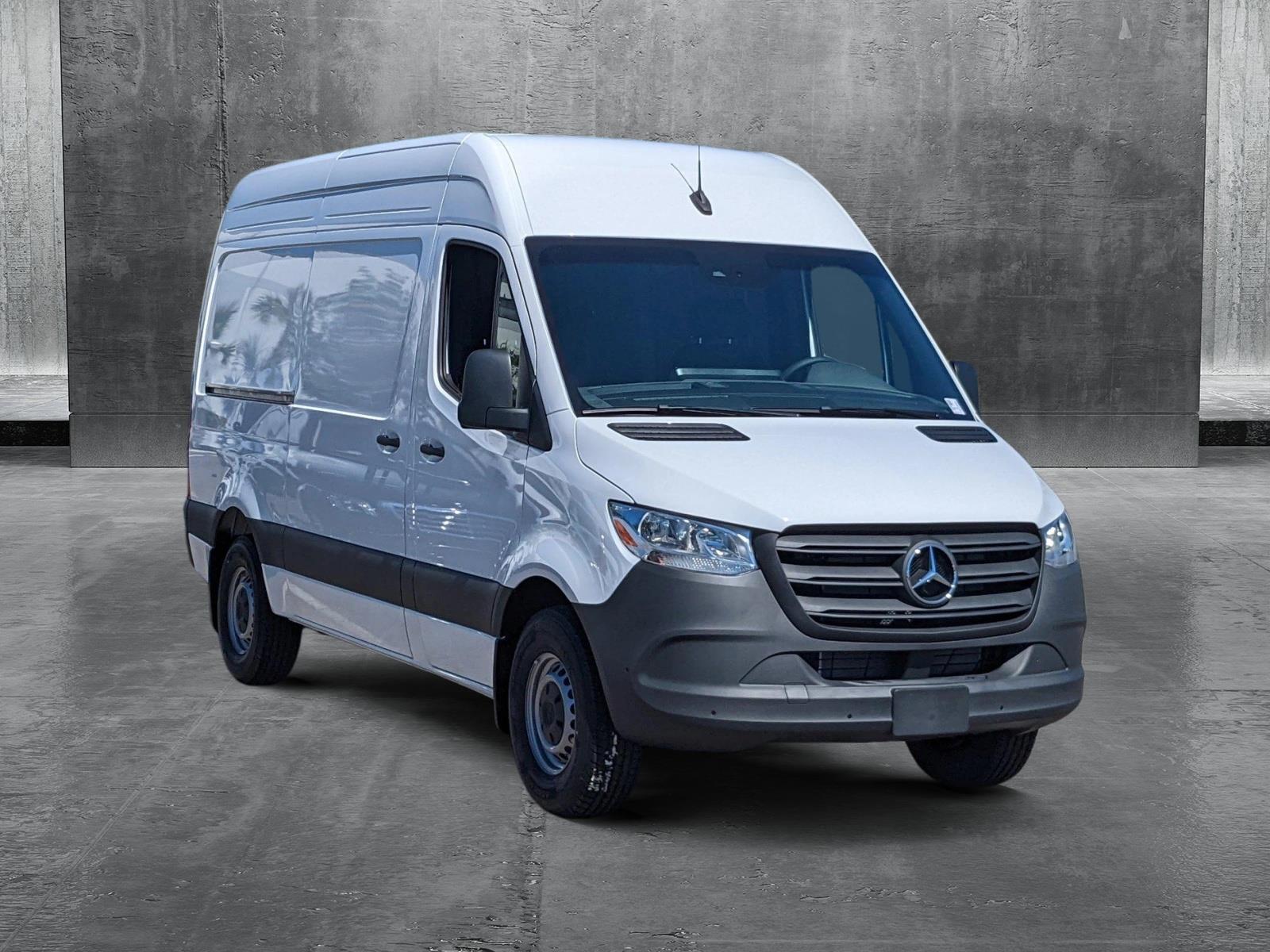 2024 Mercedes-Benz Sprinter Cargo Van Vehicle Photo in Sarasota, FL 34231