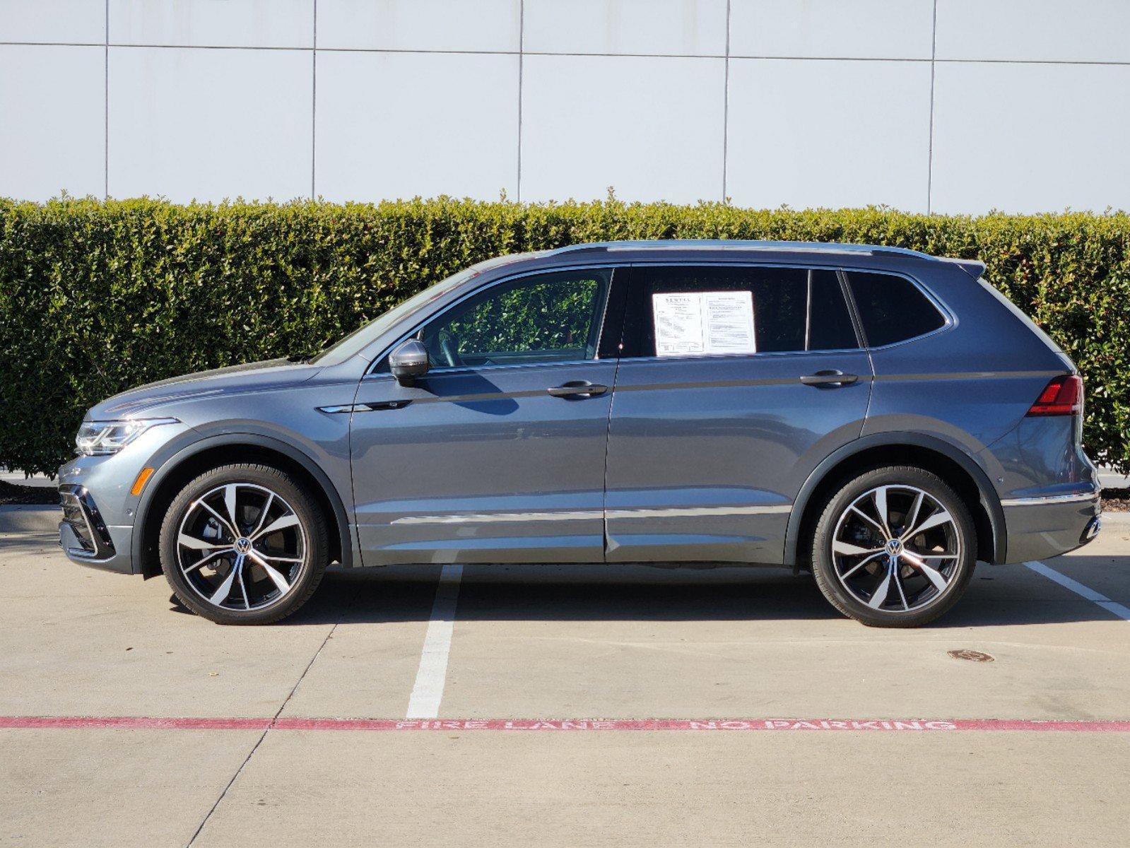 2023 Volkswagen Tiguan Vehicle Photo in MCKINNEY, TX 75070