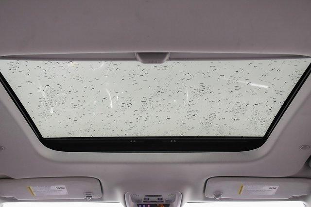 2020 Chevrolet Traverse Vehicle Photo in PUYALLUP, WA 98371-4149