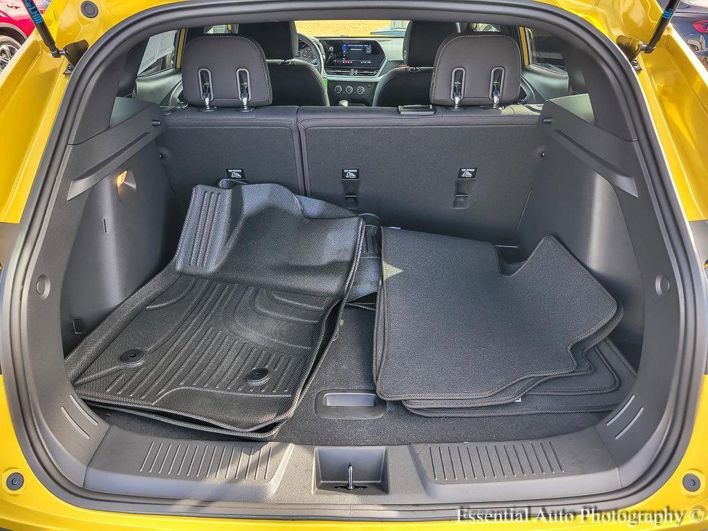 2024 Chevrolet Trax Vehicle Photo in AURORA, IL 60503-9326