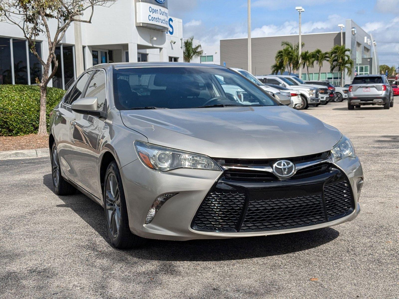 2016 Toyota Camry Vehicle Photo in Davie, FL 33331