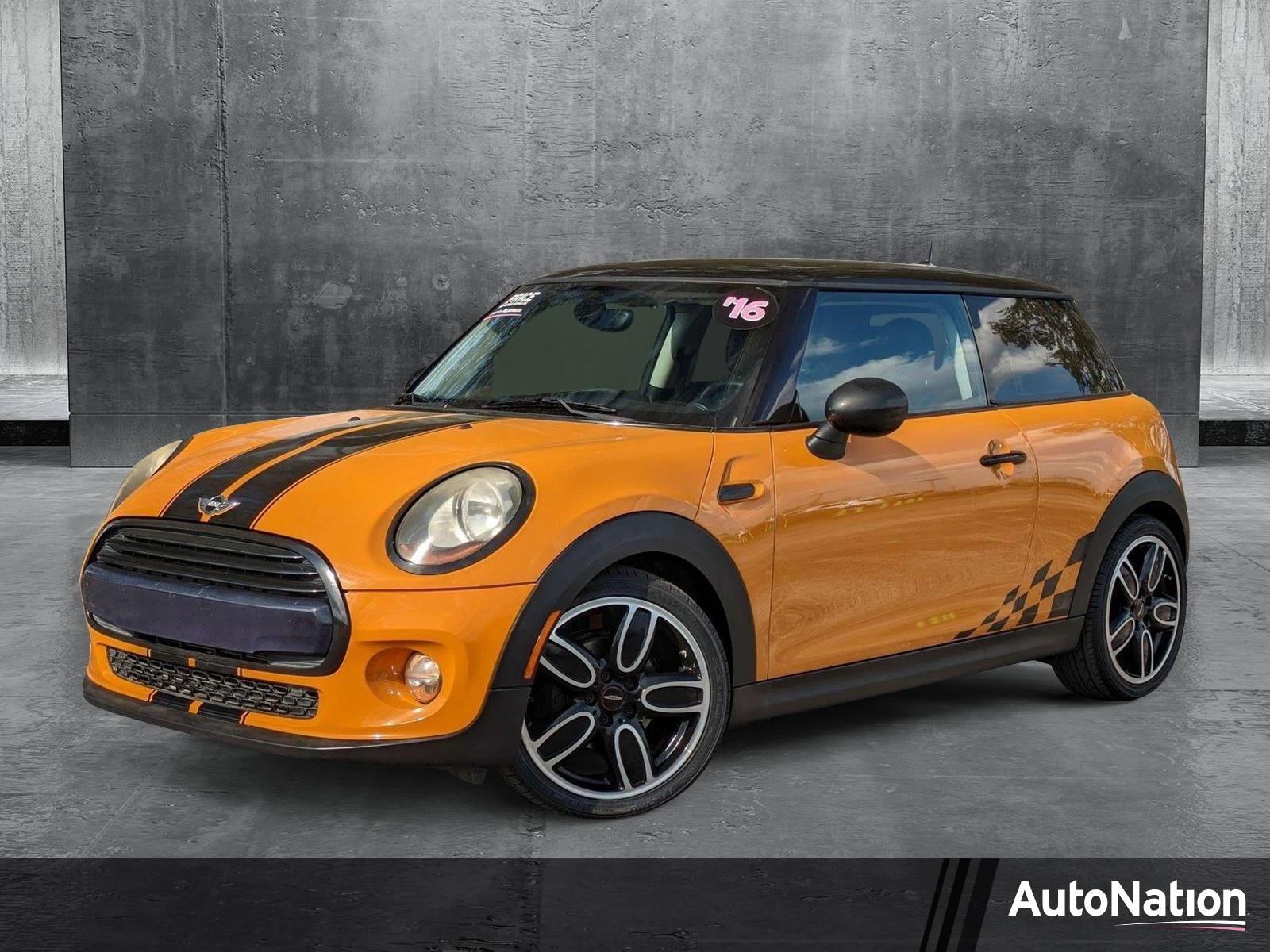 2016 MINI Cooper Hardtop Vehicle Photo in ORLANDO, FL 32812-3021