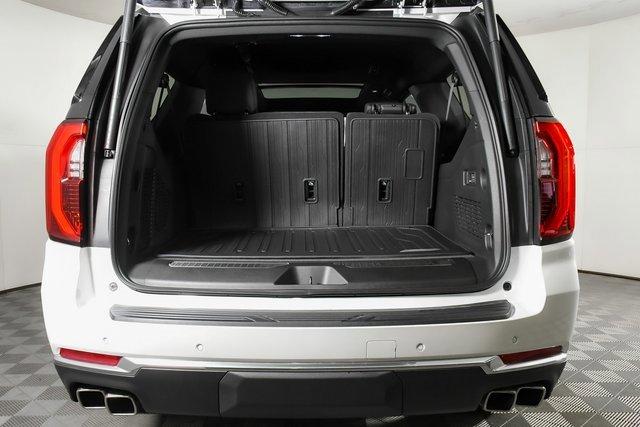 2025 GMC Yukon XL Vehicle Photo in PUYALLUP, WA 98371-4149