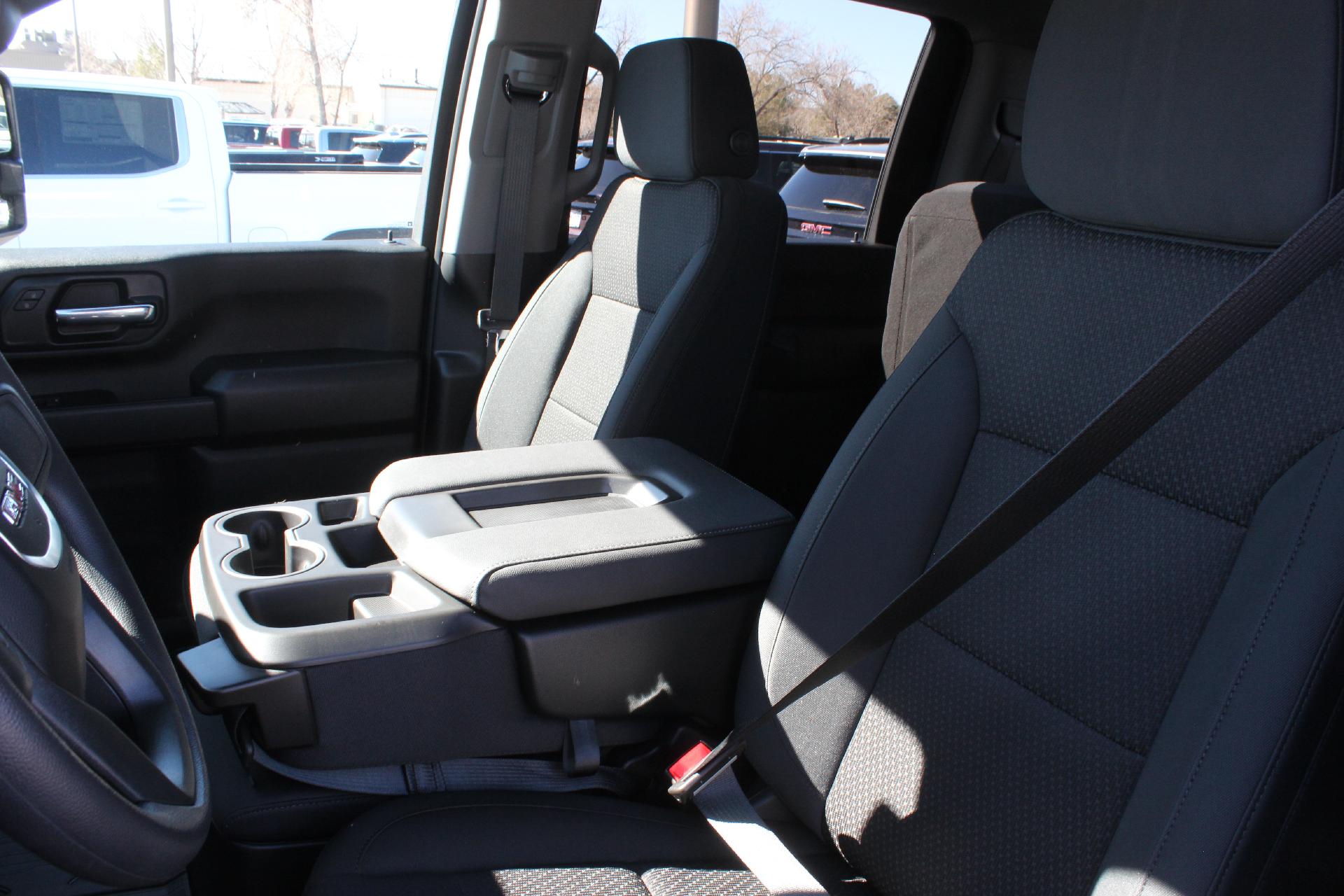 2025 GMC Sierra 3500 HD Vehicle Photo in AURORA, CO 80012-4011