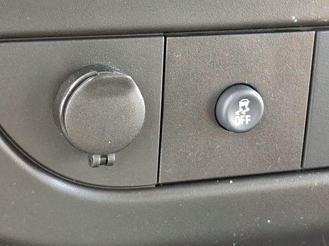 2025 Chevrolet Express Cargo 3500 Vehicle Photo in DANBURY, CT 06810-5034