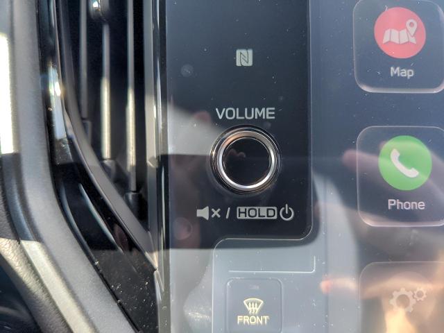 2025 Subaru Outback Vehicle Photo in Green Bay, WI 54304