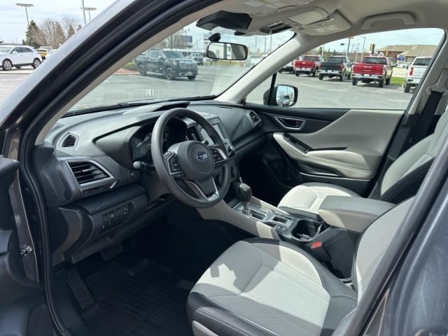 2022 Subaru Forester Vehicle Photo in MANITOWOC, WI 54220-5838