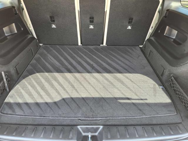 2025 Mercedes-Benz GLB Vehicle Photo in HOUSTON, TX 77079