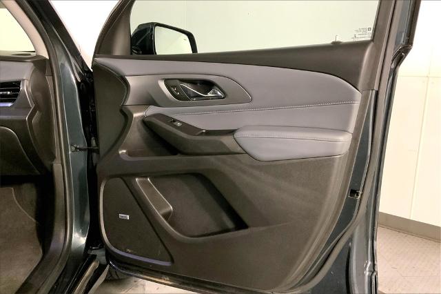 2018 Chevrolet Traverse Vehicle Photo in Lees Summit, MO 64086