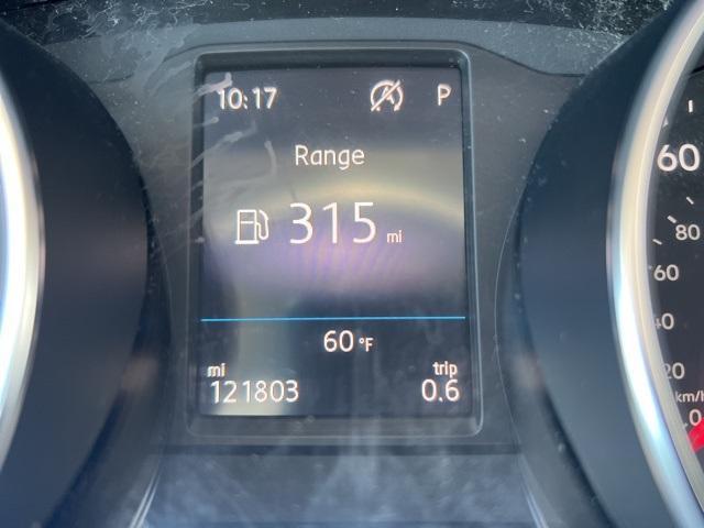 2018 Volkswagen Tiguan Vehicle Photo in GREEN BAY, WI 54304-5303