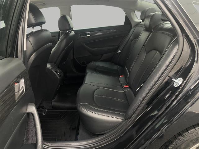 2019 Hyundai SONATA Vehicle Photo in Appleton, WI 54913