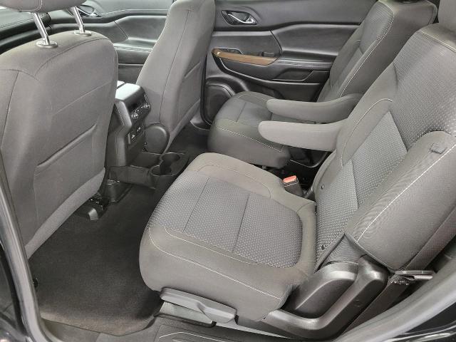 2023 GMC Acadia Vehicle Photo in GREEN BAY, WI 54303-3330