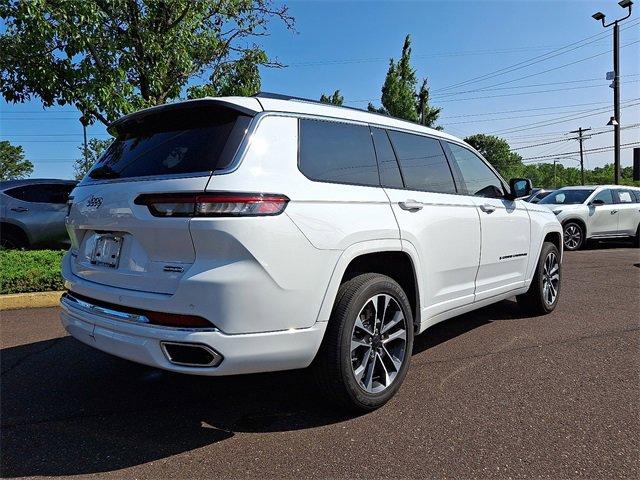 2021 Jeep Grand Cherokee L Vehicle Photo in Willow Grove, PA 19090