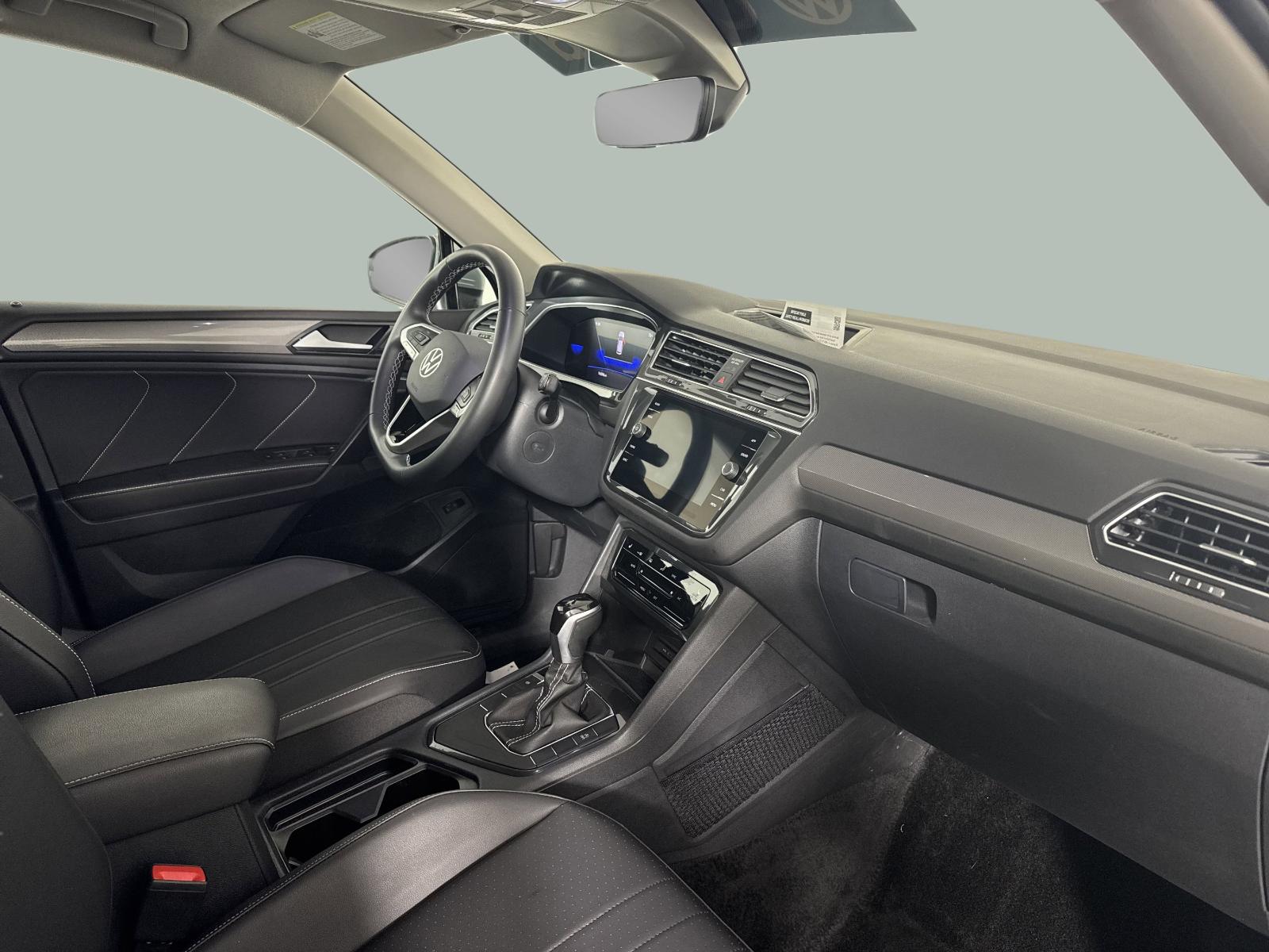 2024 Volkswagen Tiguan Vehicle Photo in Georgetown, TX 78626