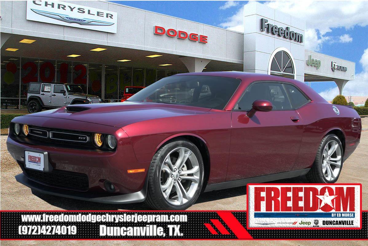 2022 Dodge Challenger GT's photo