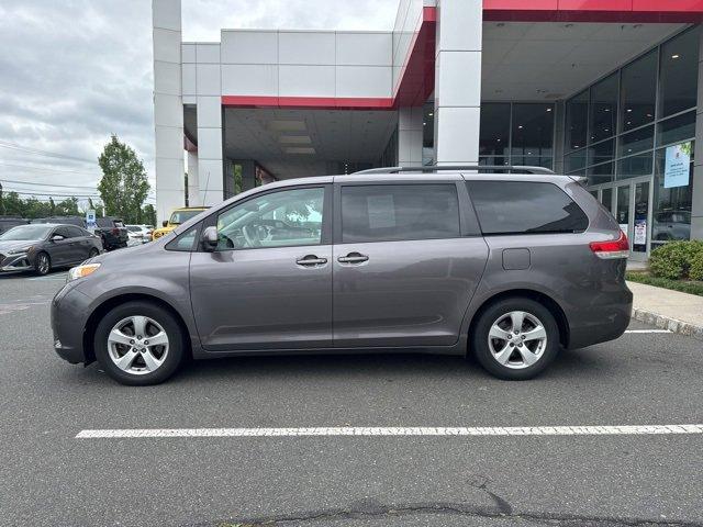 2013 Toyota Sienna Vehicle Photo in Flemington, NJ 08822