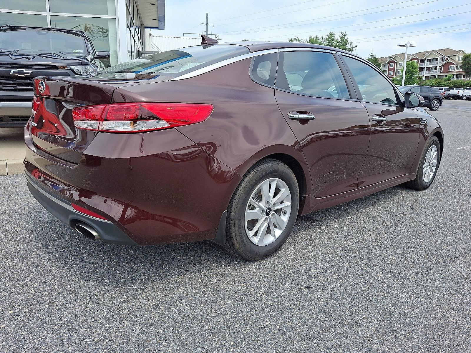 2017 Kia Optima Vehicle Photo in BETHLEHEM, PA 18017-9401
