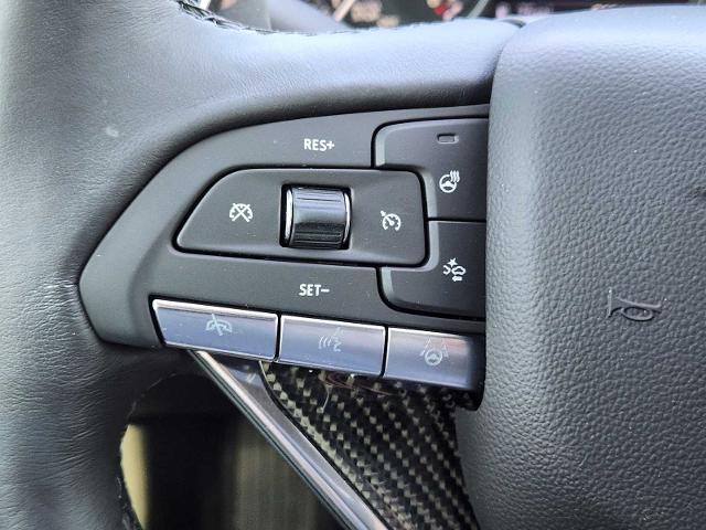 2024 Cadillac XT6 Vehicle Photo in DENTON, TX 76210-9321